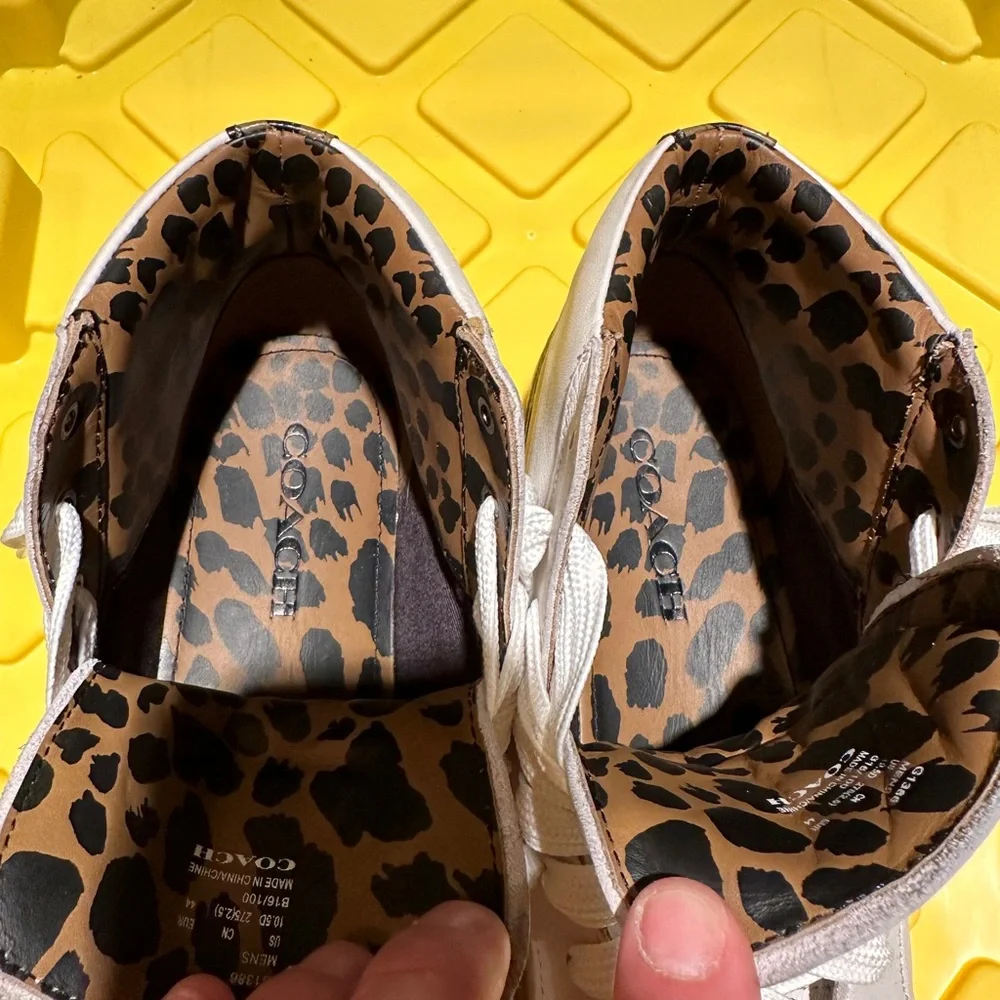 Men’s white coach high tops with cheetah print - Picture 4 of 7